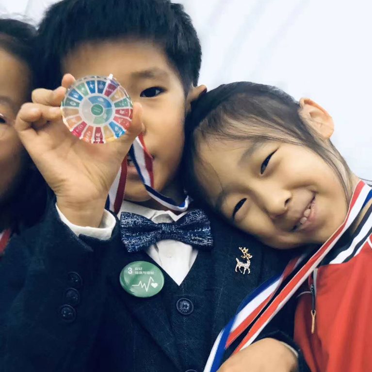 Two young Chinese students