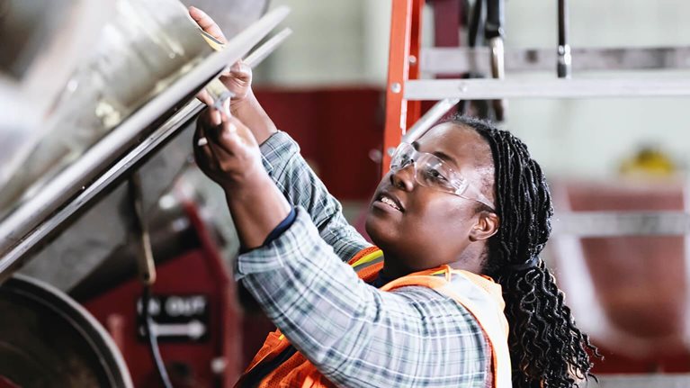 photo frontline worker