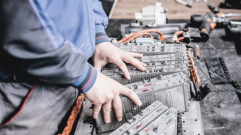 Improving battery-electric-vehicle profitability through reduced structural costs