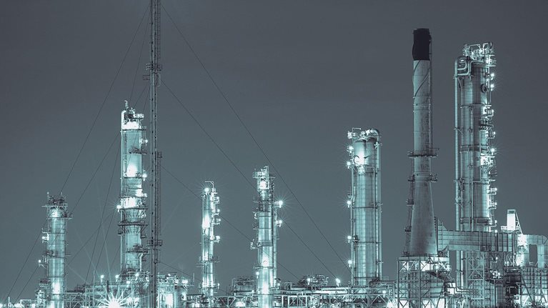 End-to-end digital transformations for chemical companies