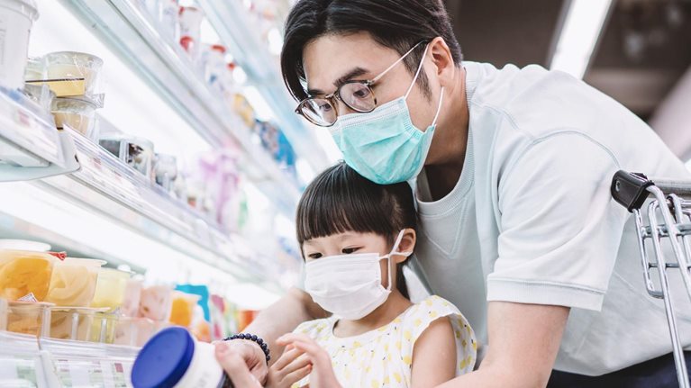 Ensuring high service levels to meet high consumer-demand volatility