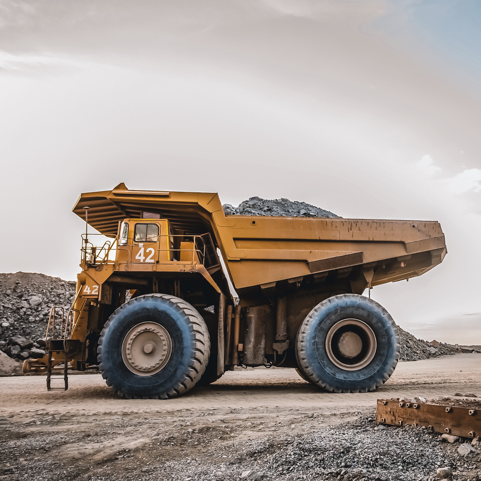 Image of dump truck