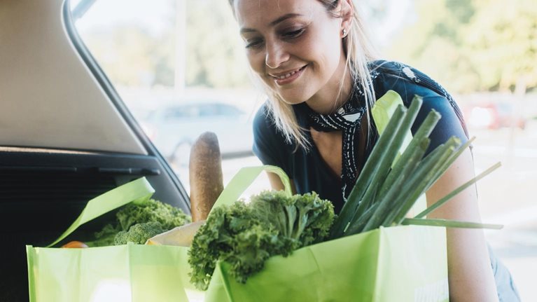 Creating a competitive edge in omnichannel grocery fulfillment