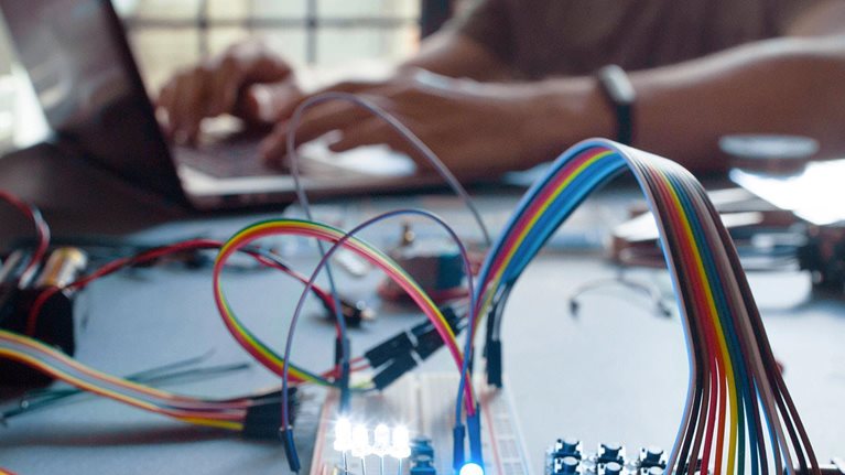 Internet-of-things_thumbnailV2_1536x1536_200_Standard