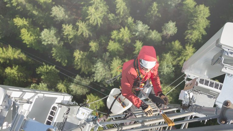 Cutting through the 5G hype: Survey shows telcos' nuanced views