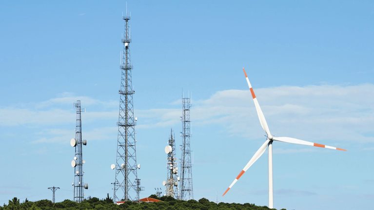 The case for committing to greener telecom networks